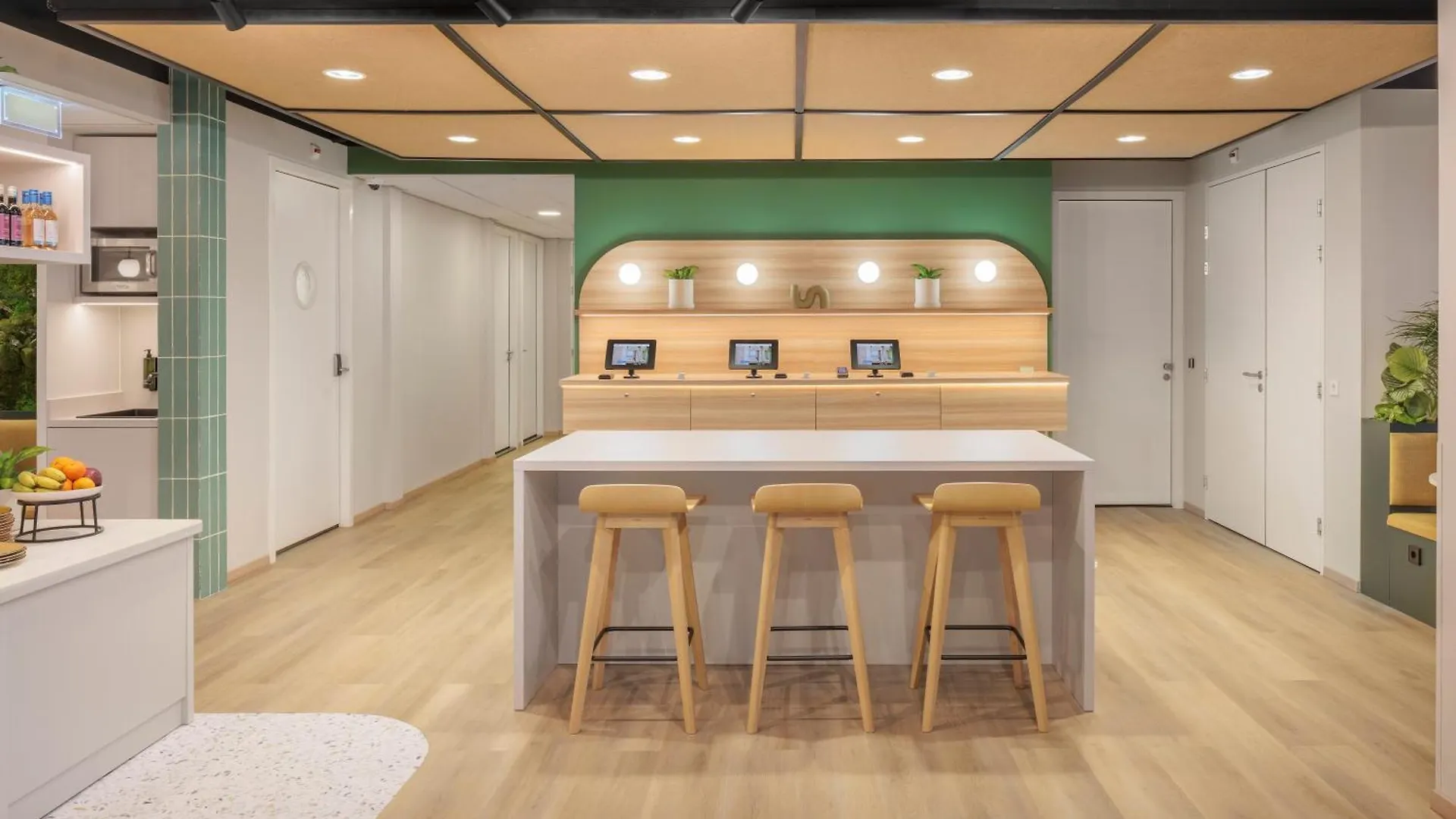 Maxhotel Amsterdam Airport Schiphol - Recently Renovated Hoofddorp Holandia