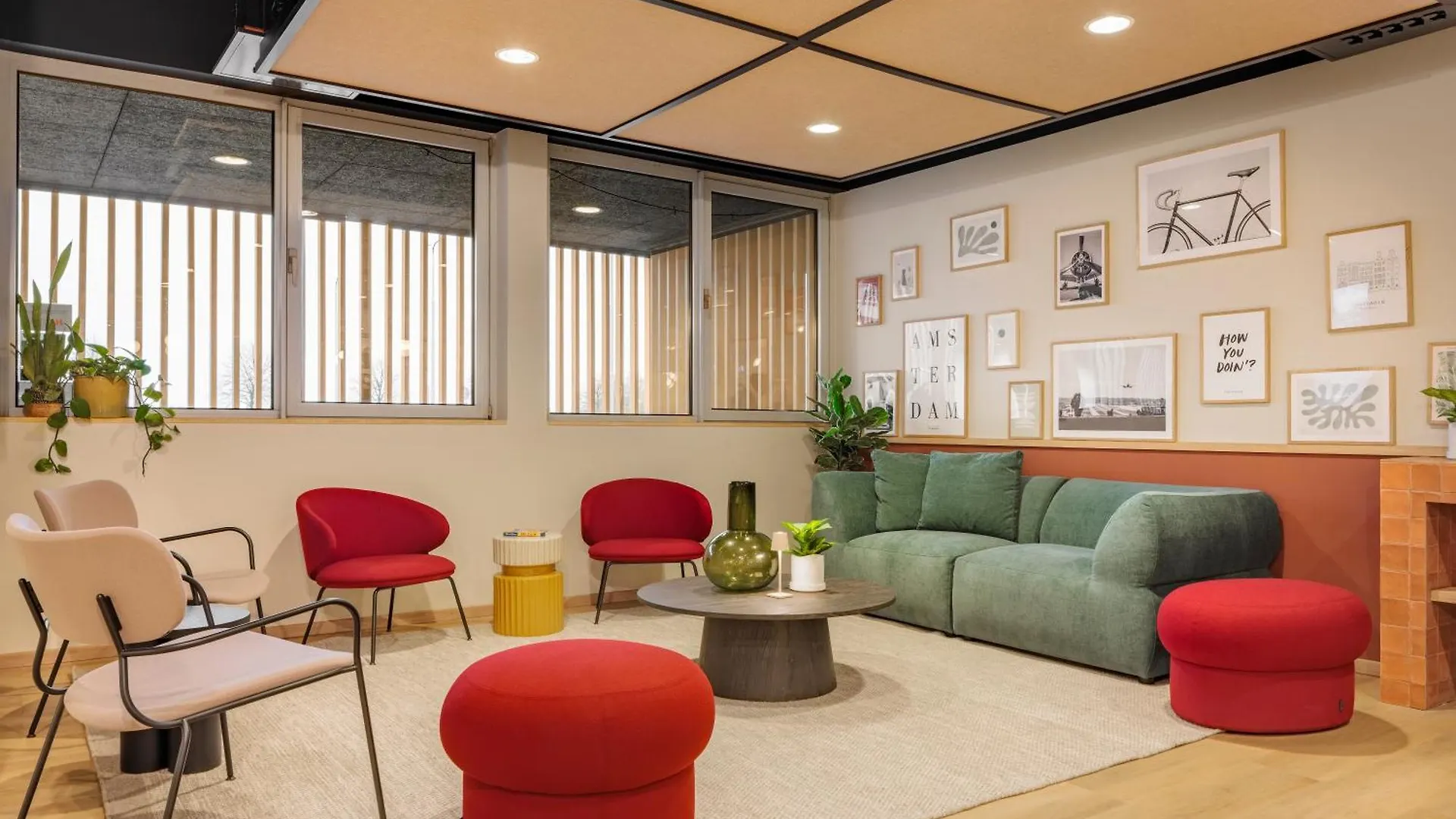 Maxhotel Amsterdam Airport Schiphol - Recently Renovated Hoofddorp 3*,